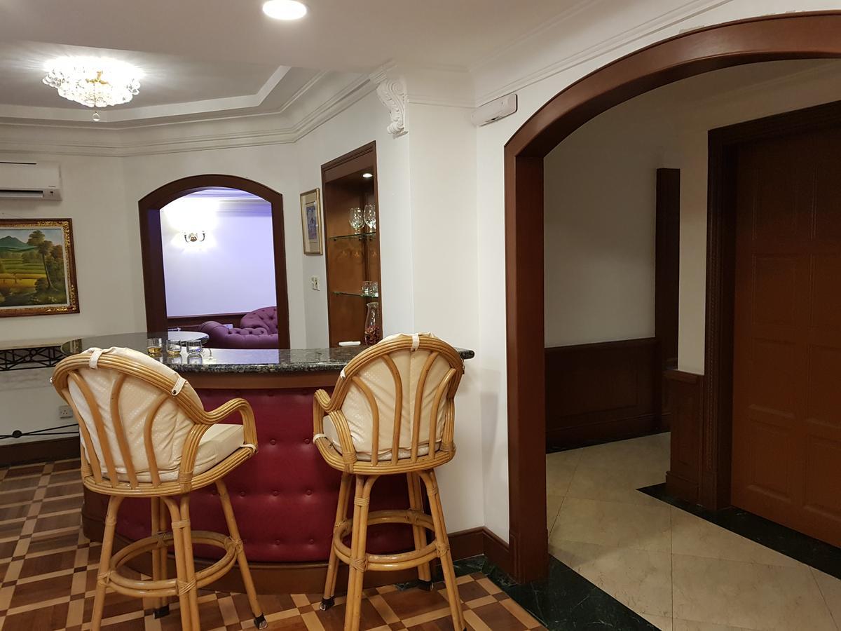 Aparthotel Marina Court Luxury Penthouse Kota Kinabalu Esterno foto