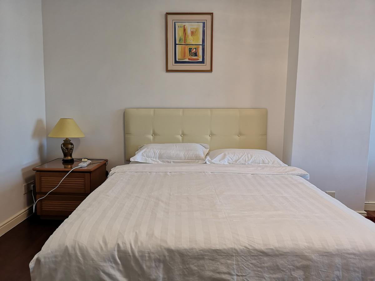Aparthotel Marina Court Luxury Penthouse Kota Kinabalu Esterno foto