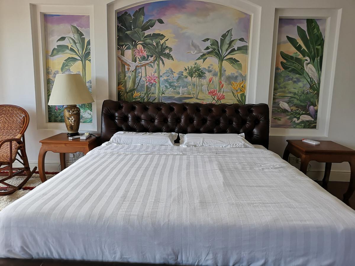 Aparthotel Marina Court Luxury Penthouse Kota Kinabalu Esterno foto