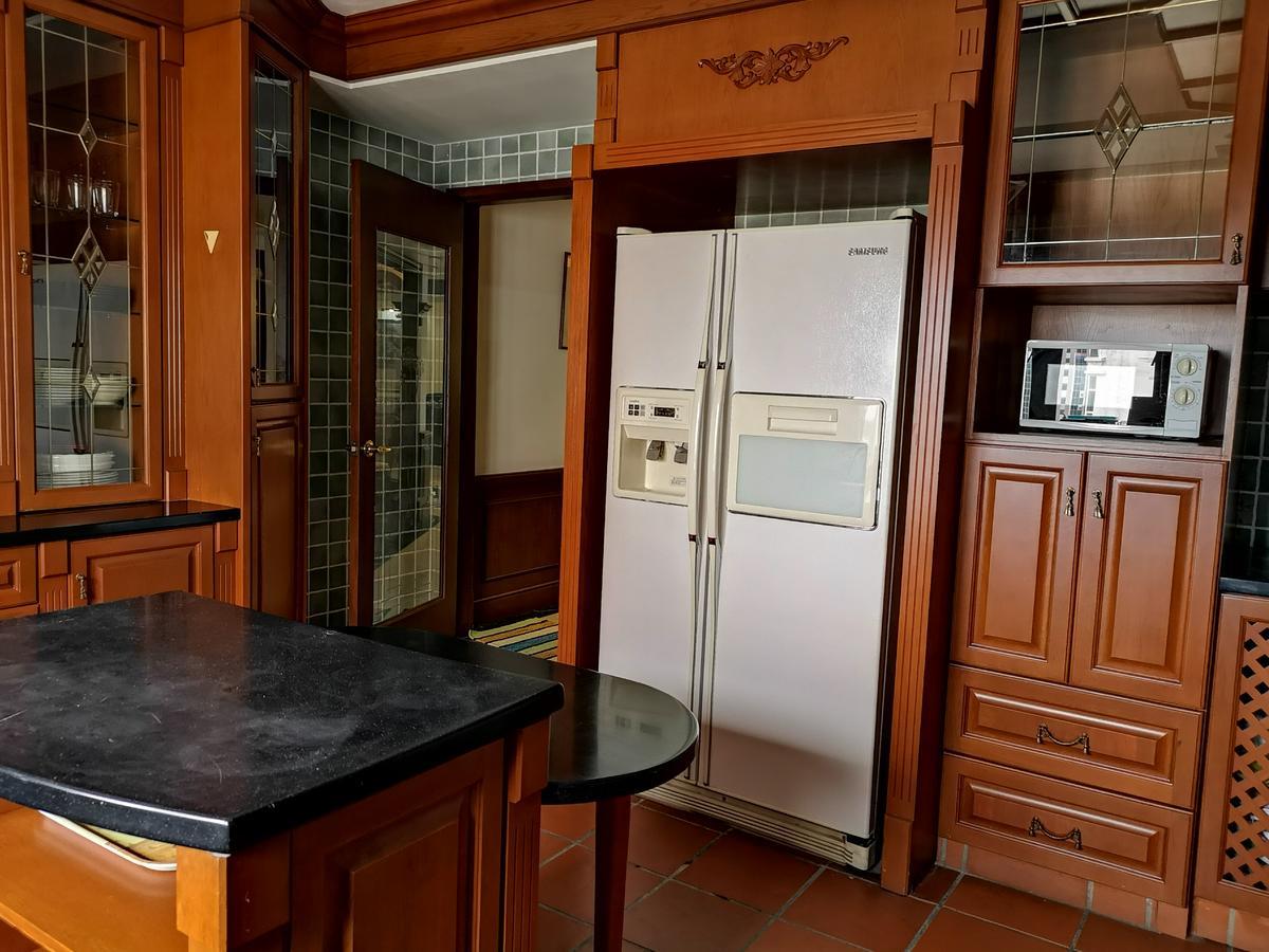 Aparthotel Marina Court Luxury Penthouse Kota Kinabalu Esterno foto